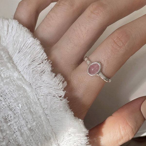 Simple Niche Design Gentle Strawberry Quartz Colorful Crystals Ring - Image 6