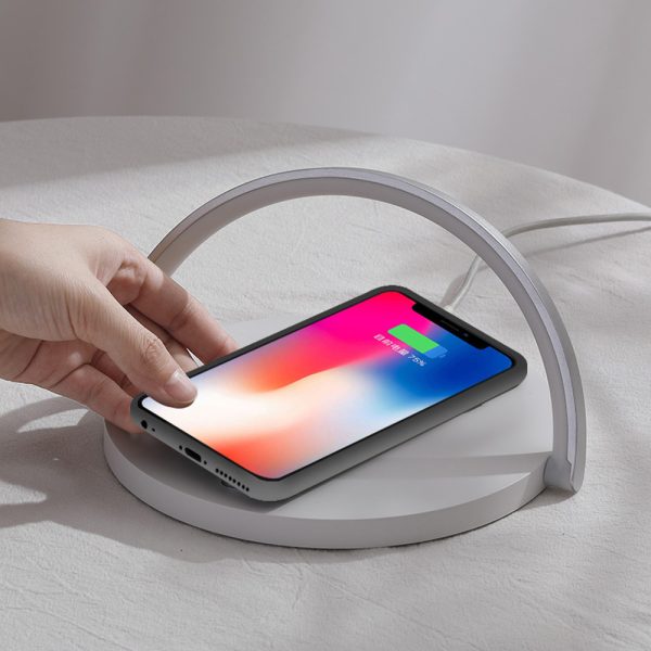 Fast Qi Wireless Charger Table Lamp - Image 3