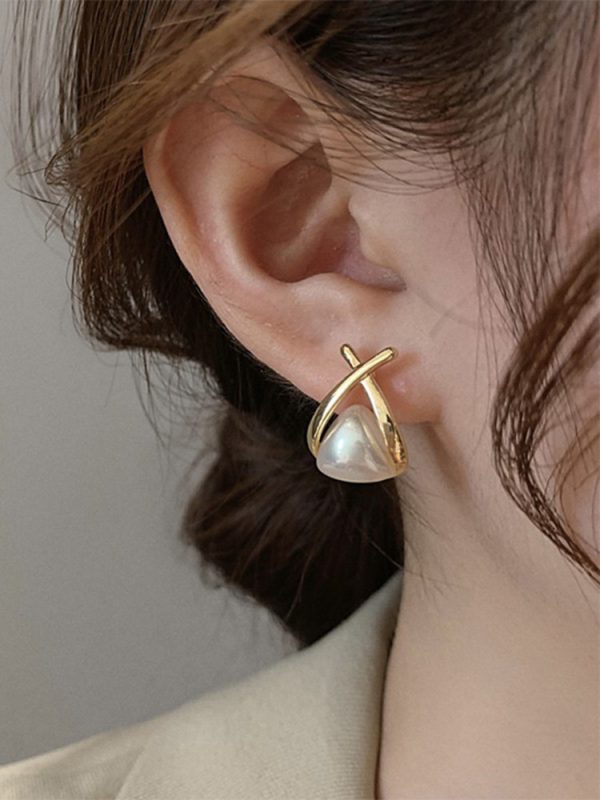 Cross Pearl Earrings Fashion Temperament - Image 10