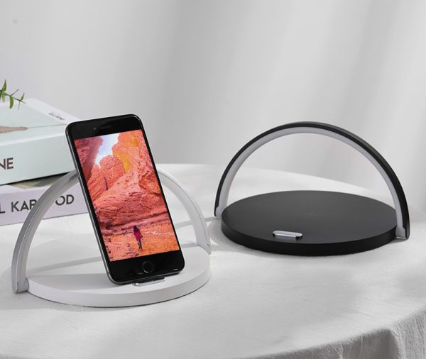 Fast Qi Wireless Charger Table Lamp - Image 4