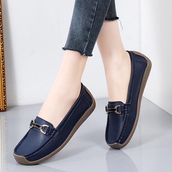 Soft Surface Comfortable Plus Size Loafers - Image 10