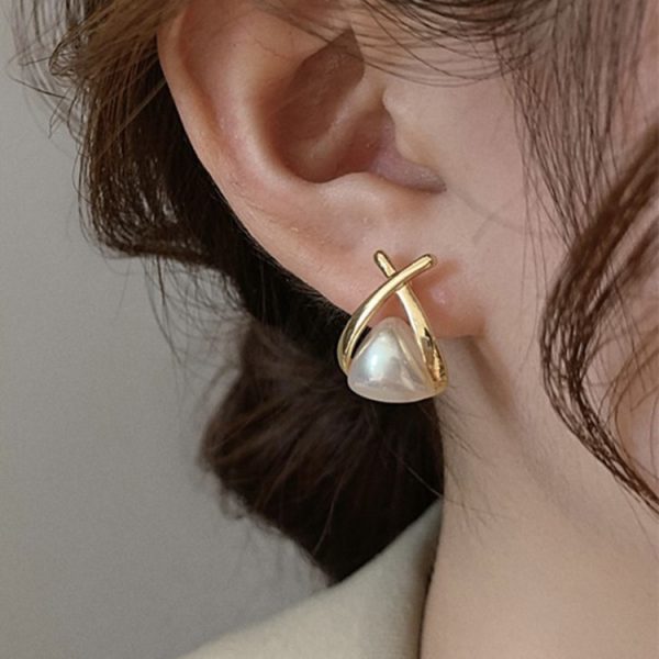 Cross Pearl Earrings Fashion Temperament - Image 3