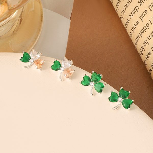All-matching Women's Crystal Stylish Flower Earrings