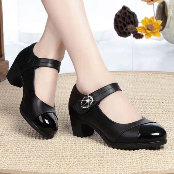 Round Toe Soft Bottom Low-cut Buckled Chunky Heel Shoes - Image 6
